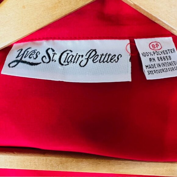 Vintage Yves St. Clair Blouse in red , pleated button up work/casual (B29) - Picture 3 of 6